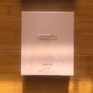 NWT KKW Fragrance Nude Silk 30ml/1 fl oz